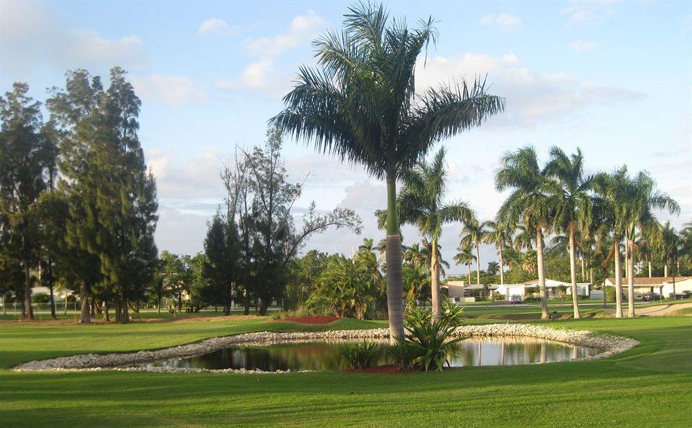 Hollywood Beach Golf Resort Екстериор снимка