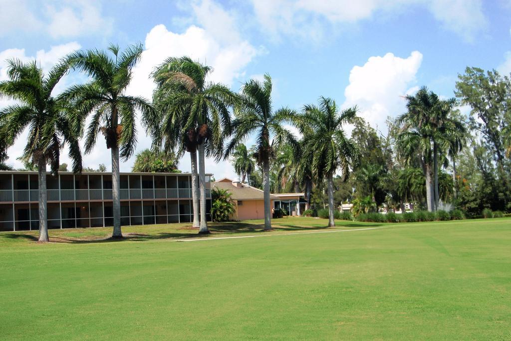 Hollywood Beach Golf Resort Екстериор снимка