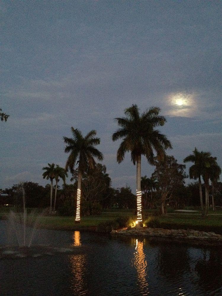 Hollywood Beach Golf Resort Екстериор снимка