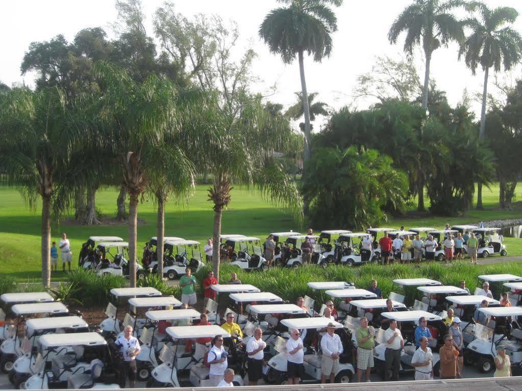 Hollywood Beach Golf Resort Екстериор снимка
